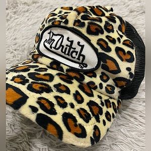 Von Dutch hat